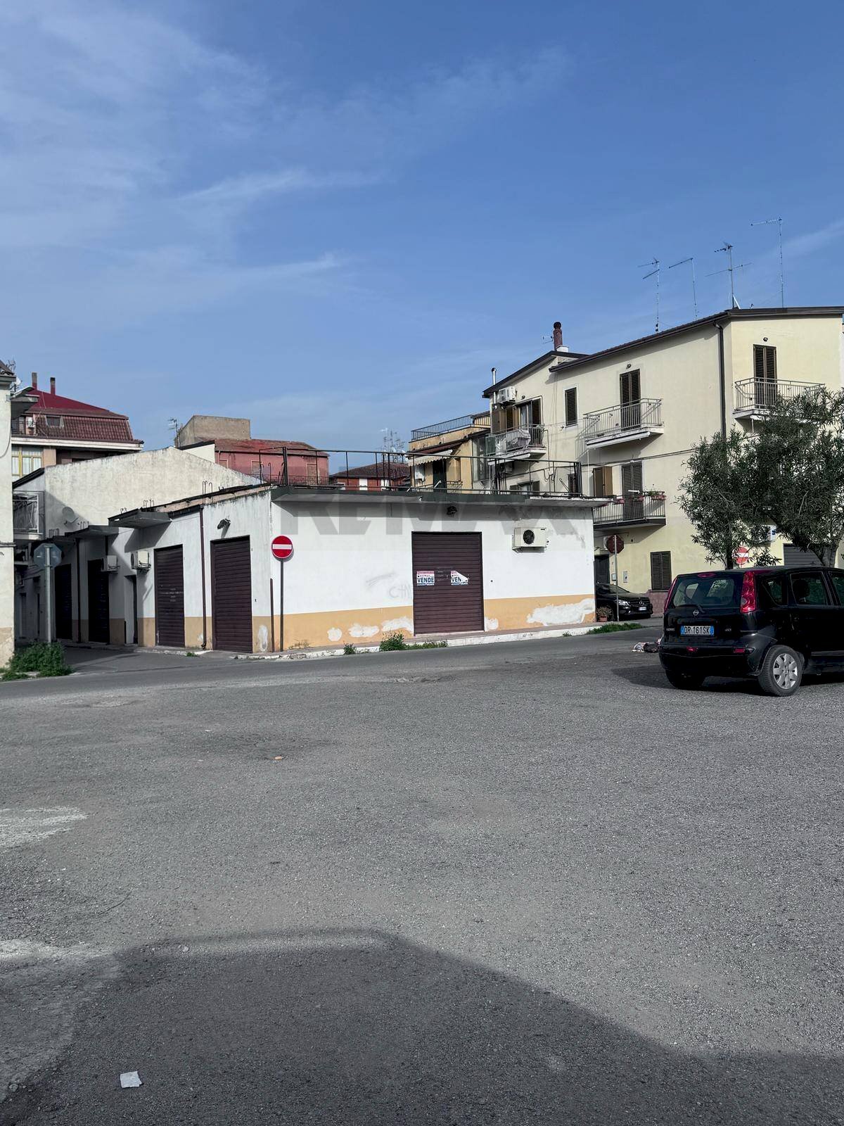 Edificio all\'aperto - Locale Commerciale via dante alighieri
 
17, Corigliano-Rossano - foto 1
