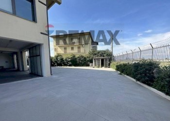 Terrazza - Commercial Premises Via Barletta, 134
134, Corigliano-Rossano - photo 5