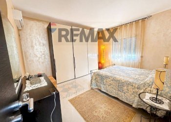 Camera / camera da letto - Appartamento via antonio vivaldi
6, Corigliano-Rossano - foto 9