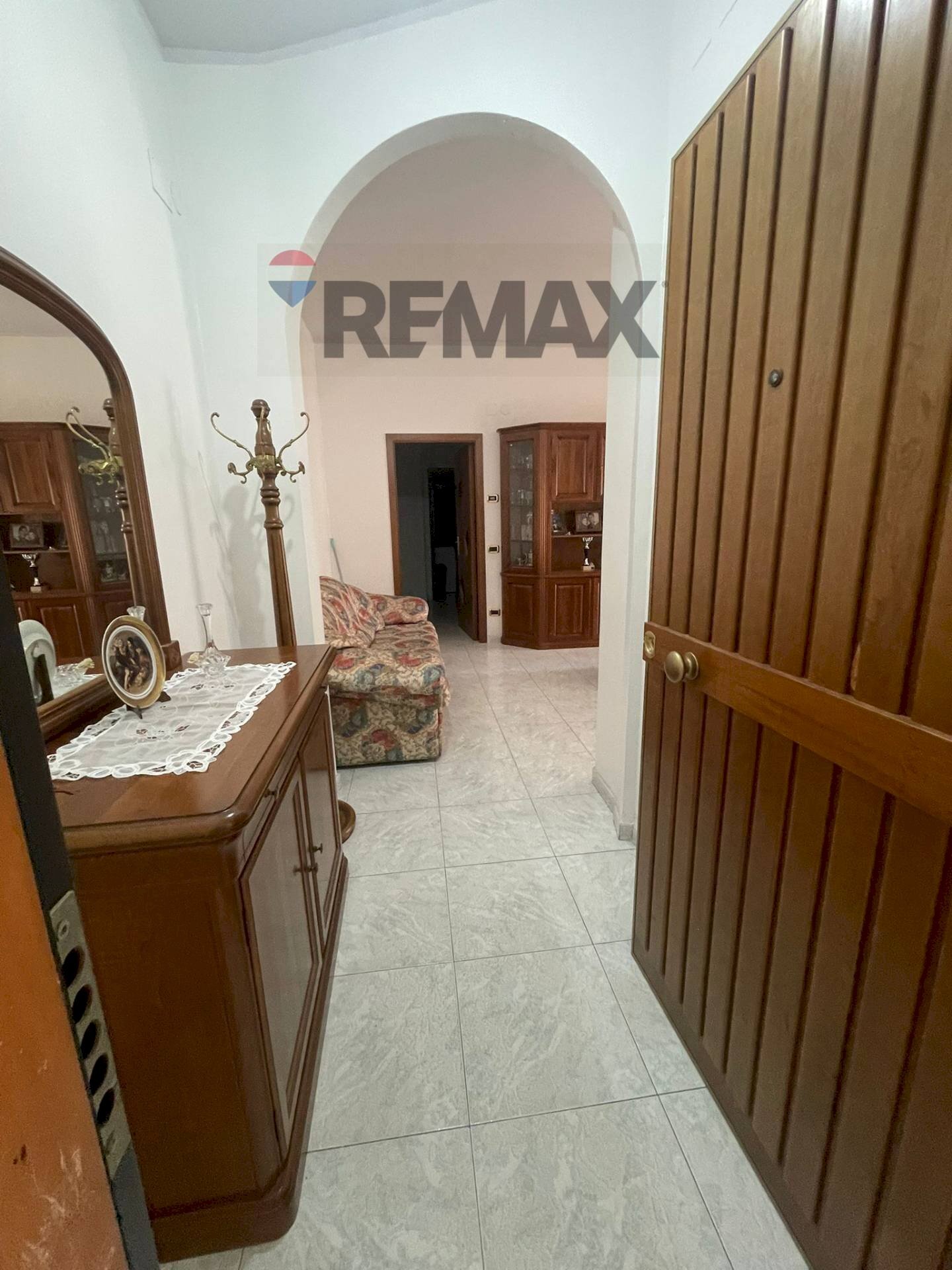 Hall / corridoio - Appartamento Via Ospizio
121, Corigliano-Rossano - foto 3