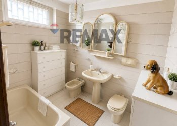 Bagno - Apartment Via Pozzo Caratello
20, Valenzano - photo 7