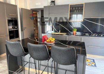 Cucina - Semi-detached Villa Giovanni Amendola
 
27, Siderno - photo 8