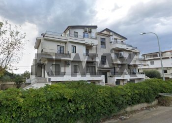 Edificio all\'aperto - Quadrilocale via lagaria
 
snc, Amendolara - foto 3