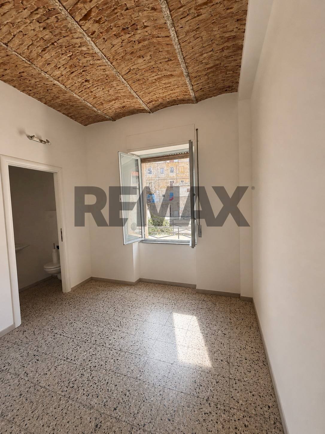 Stanza vuota - Semi-detached Villa Vico di via villa margherita
8, Corigliano-Rossano - photo 2