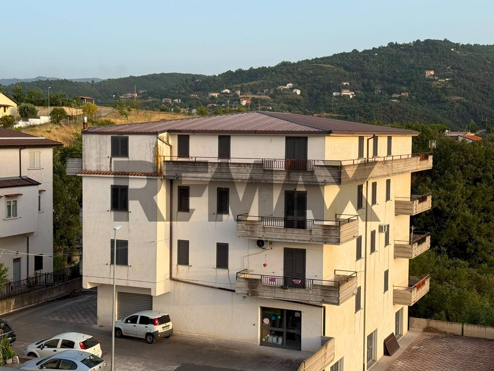 Edificio all\'aperto - Apartment contrada cuccio
 
92, San Giorgio Albanese - photo 1