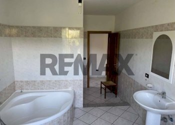 Bagno - Apartment contrada cuccio
 
92, San Giorgio Albanese - photo 7