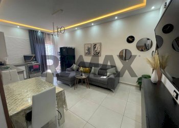 Sala da pranzo - Quadrilocale Via Provinciale
74, Corigliano-Rossano - foto 5