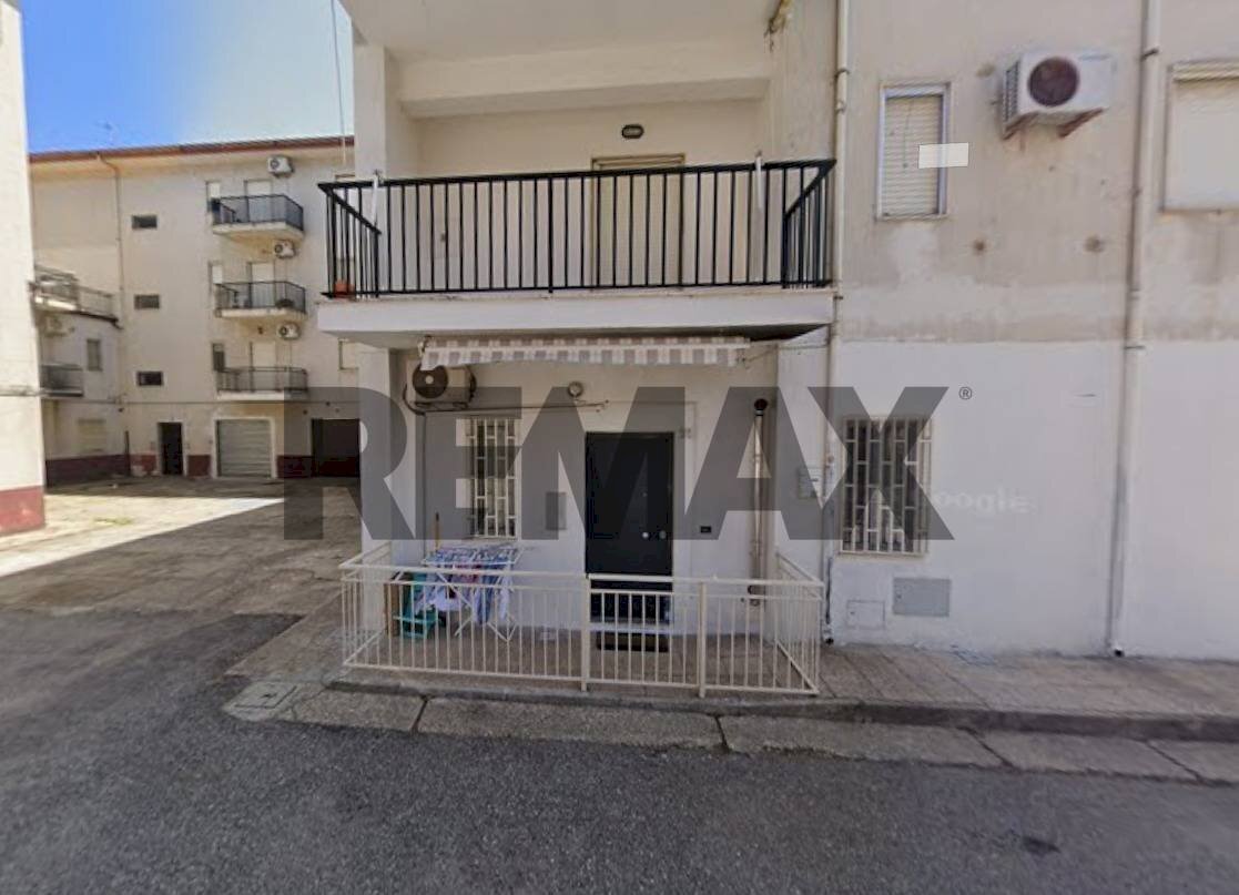 Edificio all\'aperto - Semi-detached house Via Ettore Maiorana
 
32, Corigliano-Rossano - photo 1