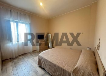 Camera / camera da letto - Semi-detached house Via Ettore Maiorana
 
32, Corigliano-Rossano - photo 9