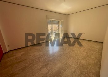 Stanza vuota - Appartamento Via Adua
23, Corigliano-Rossano - foto 4