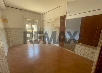 Stanza vuota - Appartamento Via Adua
23, Corigliano-Rossano - foto 6