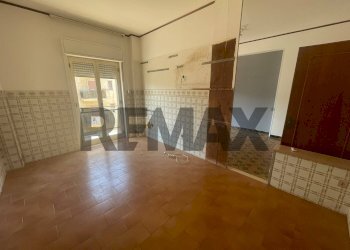 Stanza vuota - Appartamento Via Adua
23, Corigliano-Rossano - foto 7