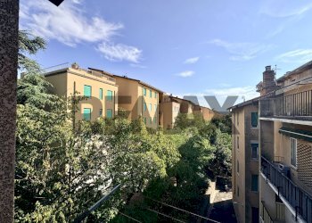 Edificio all\'aperto - Two-room apartment VIA COLORNI
 
4, Trieste - photo 1