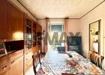 Sala da pranzo - Two-room apartment VIA COLORNI
 
4, Trieste - photo 8