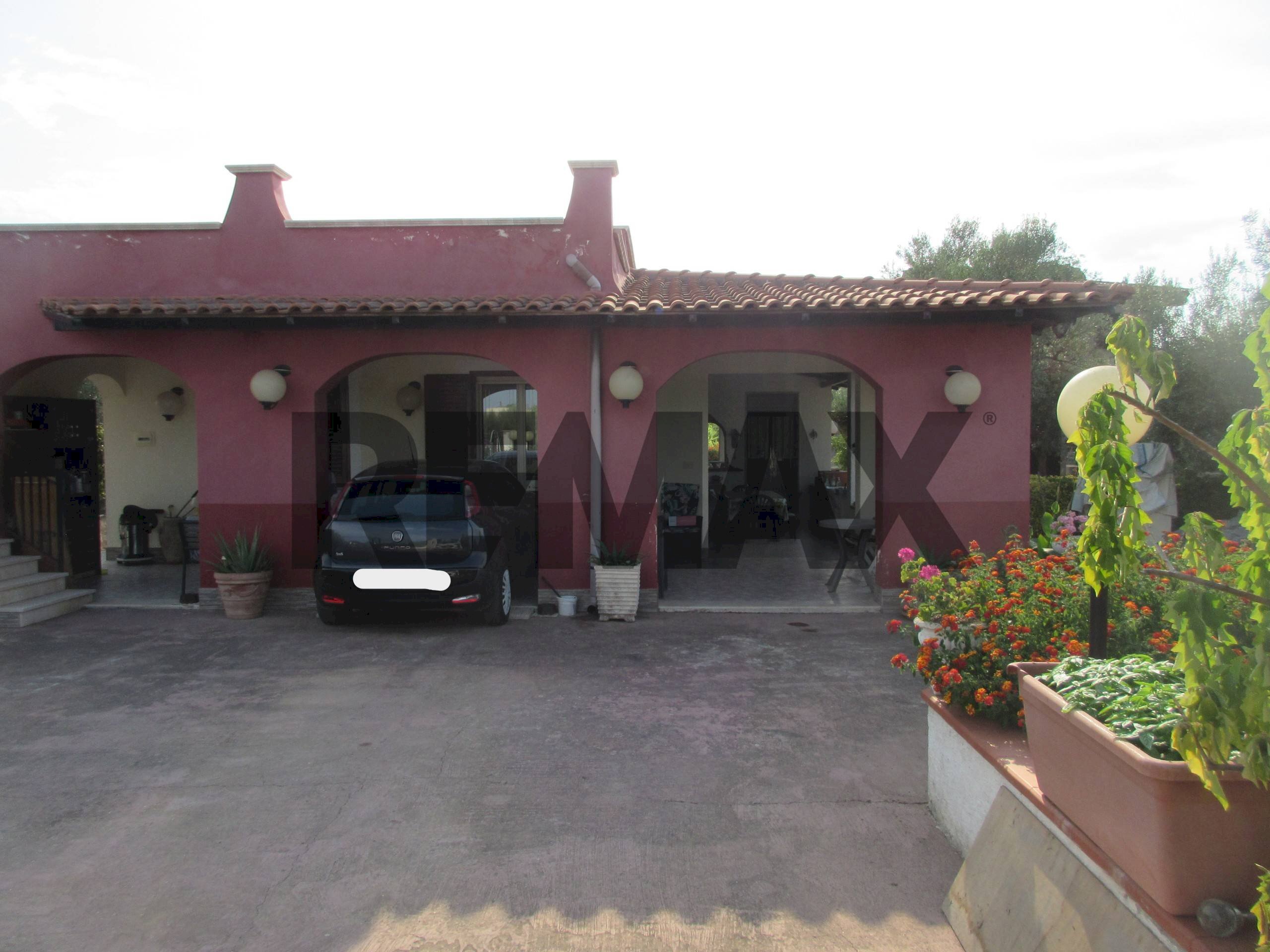 Casa all\'aperto - Villa Via Rosolini (Villasmundo)
 
7, Melilli - foto 1