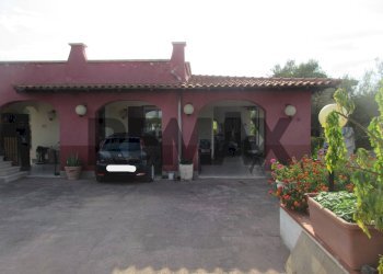 Casa all\'aperto - Villa Via Rosolini (Villasmundo)
 
7, Melilli - foto 1