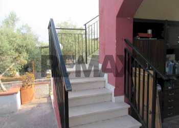 Scale - Villa Via Rosolini (Villasmundo)
 
7, Melilli - foto 5