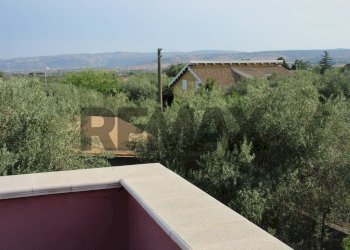 Balcone - Villa Via Rosolini (Villasmundo)
 
7, Melilli - foto 57
