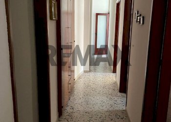 Hall / corridoio - Casa indipendente via iblea
 
44, Melilli - foto 31