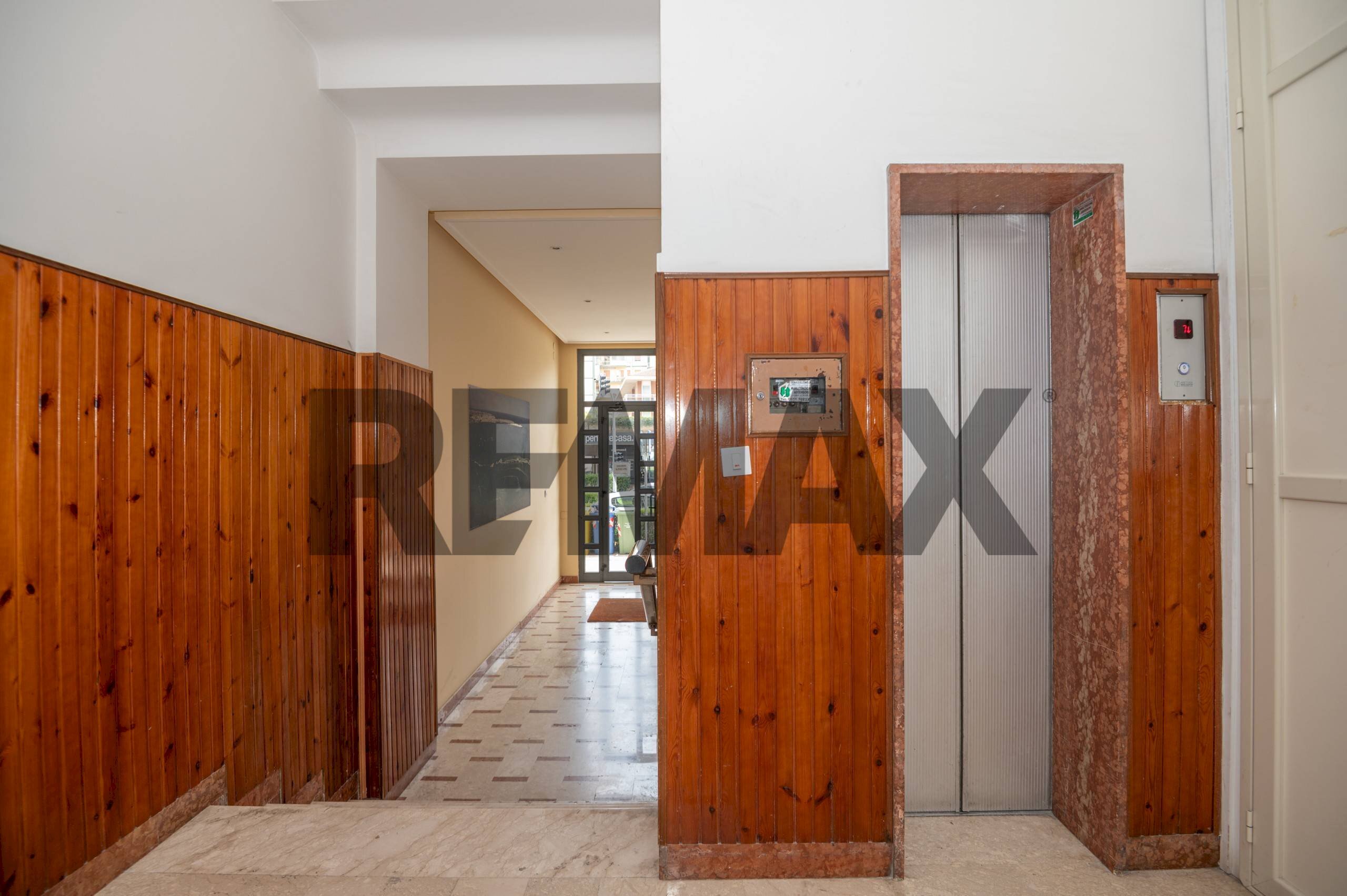 Hall / corridoio - Two-room apartment Viale Teracati
170, Siracusa - photo 3