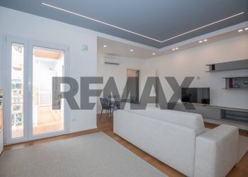Soggiorno - Two-room apartment Viale Teracati
 
170, Siracusa - photo 15