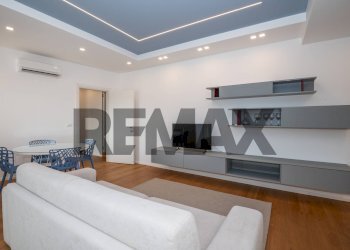 Sala da pranzo - Two-room apartment Viale Teracati
 
170, Siracusa - photo 16