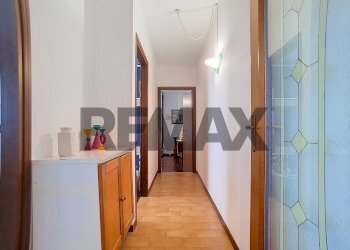 Hall / corridoio - Appartamento via Trilussa
 
5, Cadoneghe - foto 10