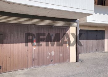 Parcheggio - Appartamento via Trilussa
 
5, Cadoneghe - foto 26