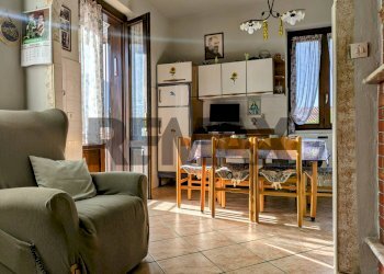 Sala da pranzo - Three-room apartment Geroni
 
36, Artogne - photo 9
