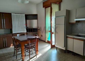 Sala da pranzo - Casa semi indipendente Via Rossetta
 
23, Tresignana - foto 8