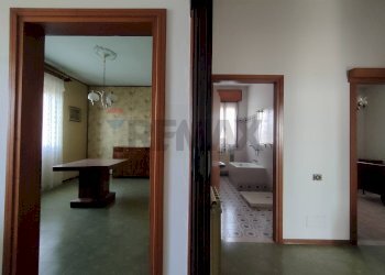 Hall / corridoio - Casa semi indipendente Via Rossetta
 
23, Tresignana - foto 17