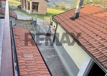 Balcone - Semi-detached house strada del campofermo
50, Tizzano Val Parma - photo 7