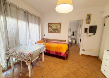 Foto 11 - Two-room apartment Via Como
 
13, Loano - photo 11