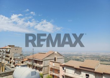 Edificio all\'aperto - Casa indipendente via Cappella
 
101, Chiaramonte Gulfi - foto 11