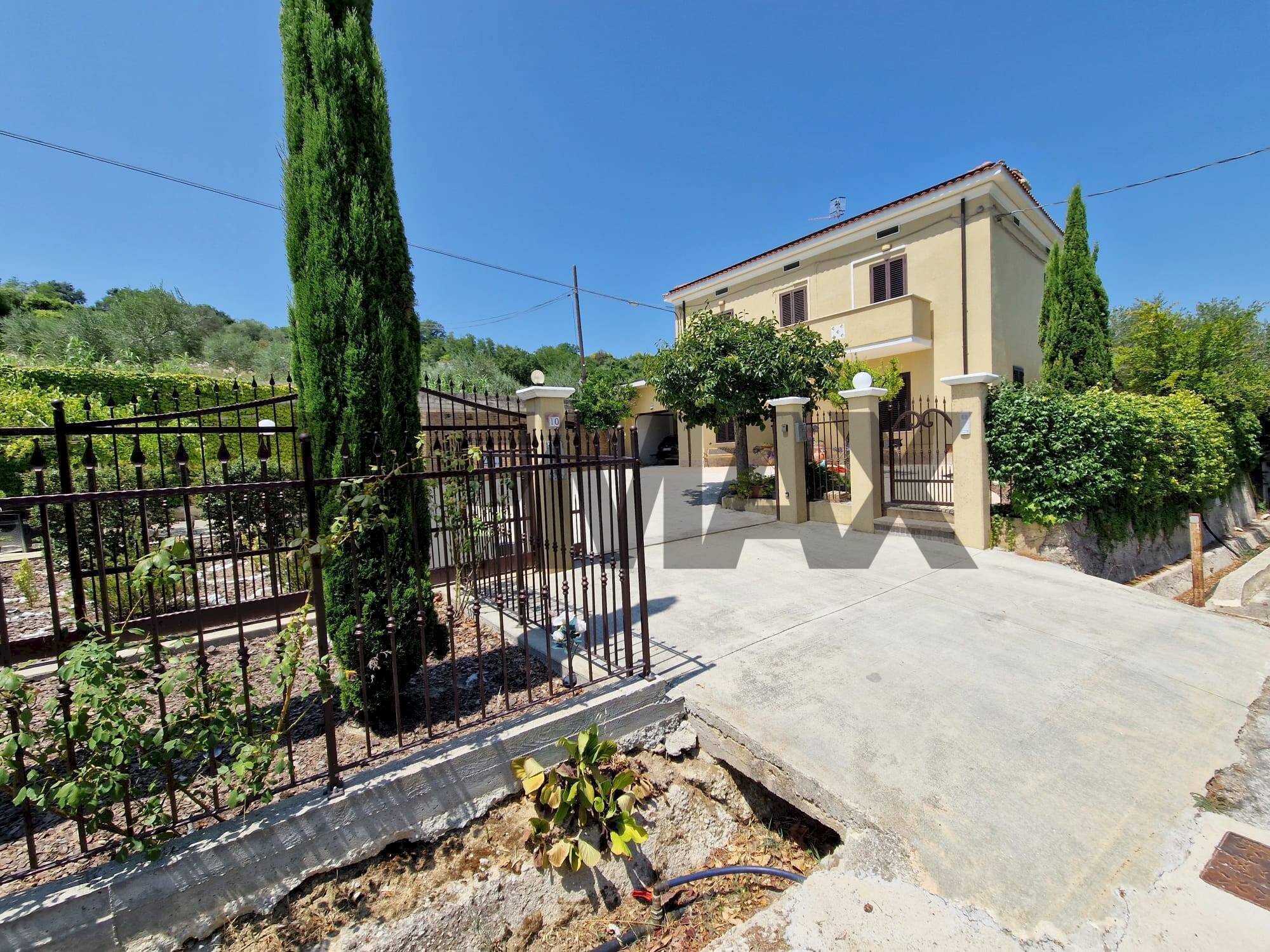 Casa all\'aperto - Villa Via Venna
 
13, Tollo - photo 1