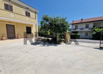 Terrazza - Villa Via Venna
 
13, Tollo - photo 15