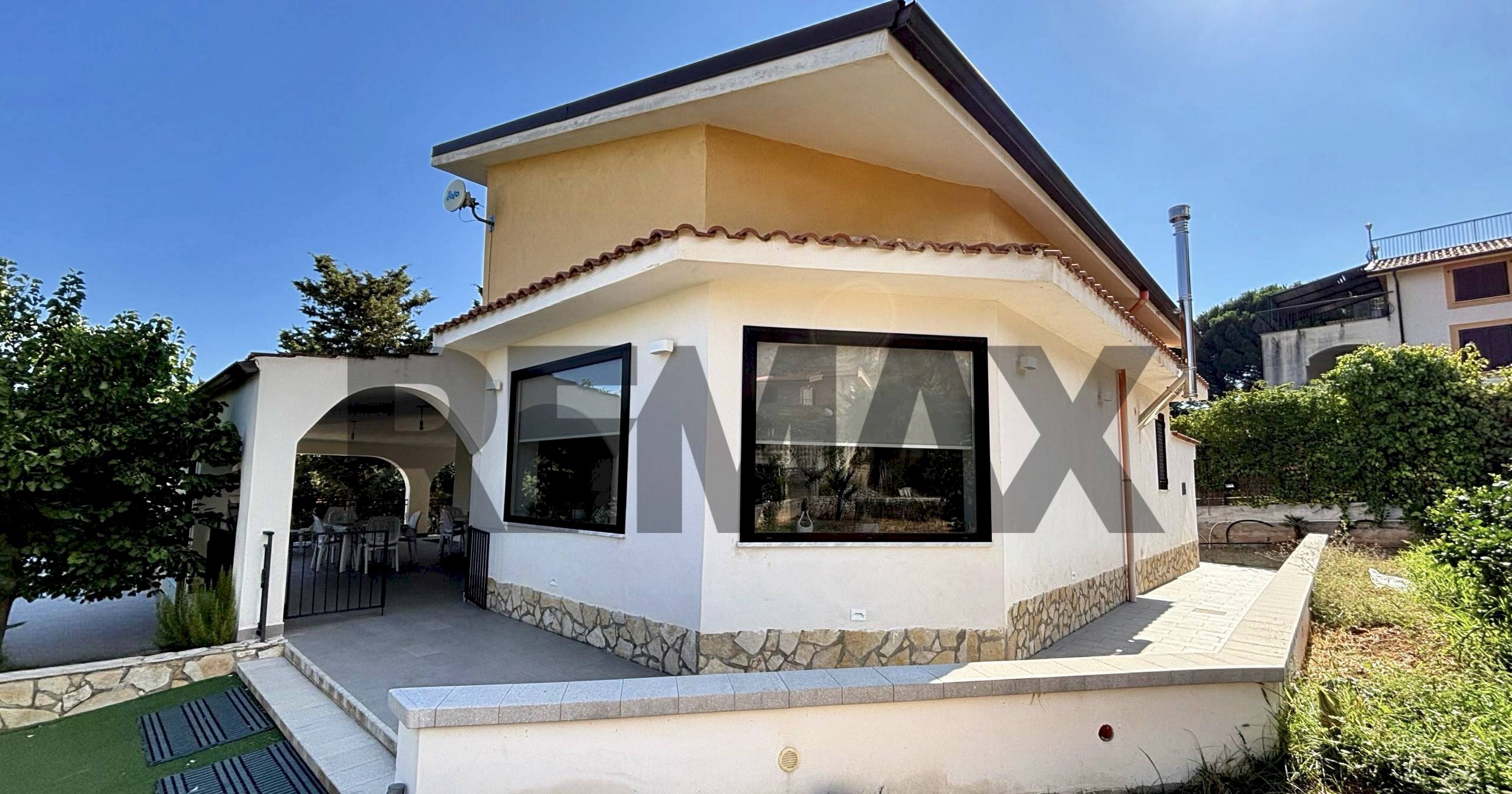 Casa all\'aperto - Villa contrada chiesazza sperone
 
11, Altavilla Milicia - photo 1