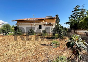 Casa all\'aperto - Villa contrada chiesazza sperone
 
11, Altavilla Milicia - photo 5