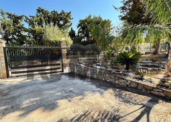 Terrazza - Villa contrada chiesazza sperone
 
11, Altavilla Milicia - photo 43