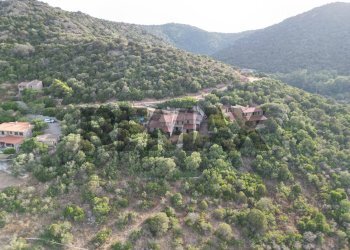 Vista delle montagne - Independent house via Iris
8, Domus De Maria - photo 6