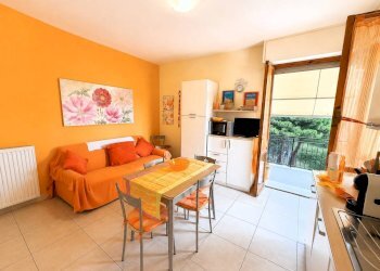 Foto 3 - Two-room apartment Via Giardino 1° Maggio
 
5, San Bartolomeo al Mare - photo 3