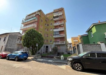 Zona - Two-room apartment via Ferrara, 4, Legnano - photo 1