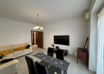 Salone - Two-room apartment via Ferrara, 4, Legnano - photo 16