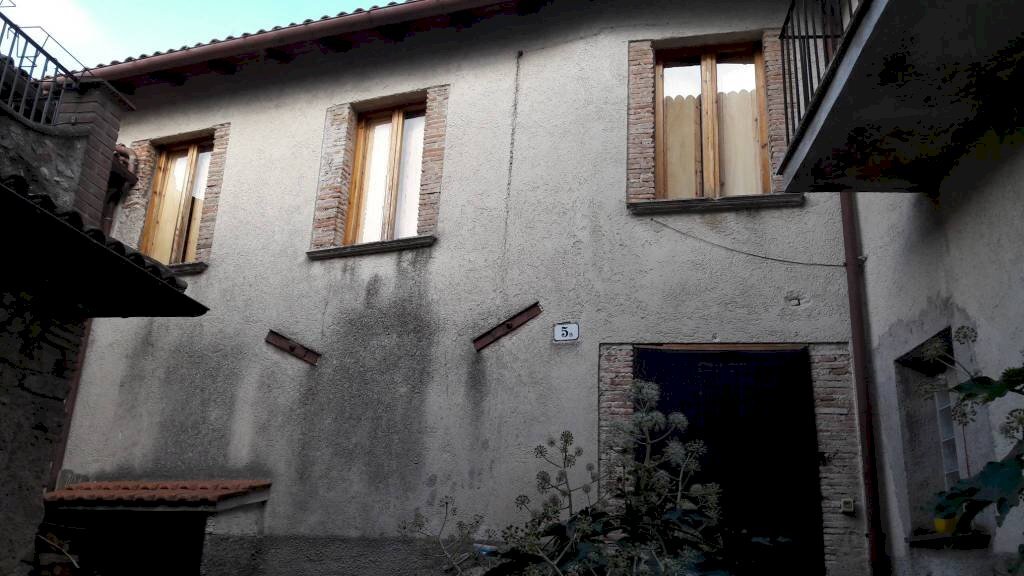 Facciata - Independent house via collebbaccaro 5, Contigliano - photo 2