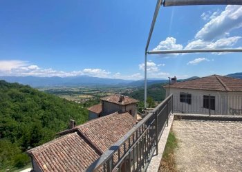 Terrazzo - Independent house via collebbaccaro 5, Contigliano - photo 7