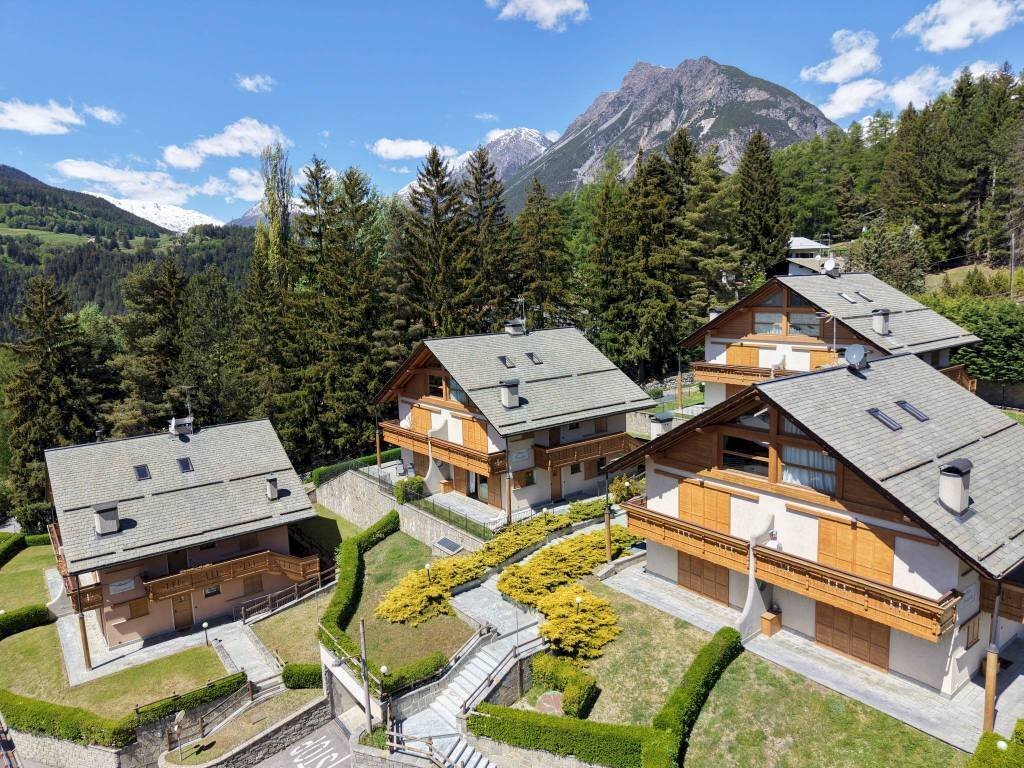 Vista - Three-room apartment via Giacinto Sertorelli, 29, Bormio - photo 2