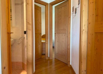Corridoio - Three-room apartment via Giacinto Sertorelli, 29, Bormio - photo 44