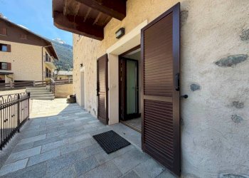 Ingresso - Three-room apartment via al Canton, 4, Valdisotto - photo 7