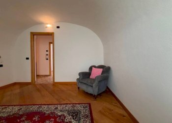 Salone - Three-room apartment via al Canton, 4, Valdisotto - photo 23