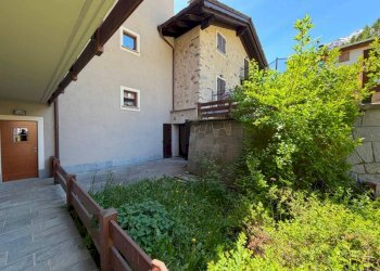 Interno palazzo - Three-room apartment via al Canton, 4, Valdisotto - photo 46